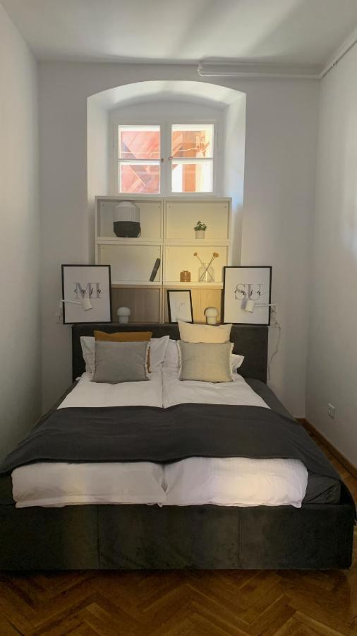 Apartament Lies By The Bridge - La Podul Minciunilor Sibiu Extérieur photo
